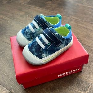 See Kai Run- Stevie II Infant Shoe - Blue Tie Dye - New Size 4